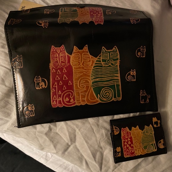 Matching Cat Wallet with Key Holder - Picture 10 of 10